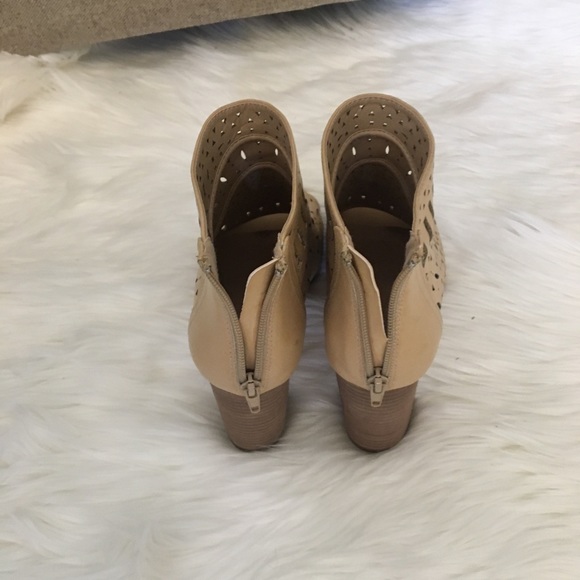 Restricted footwear open toe booties sz 9 - Picture 4 of 5